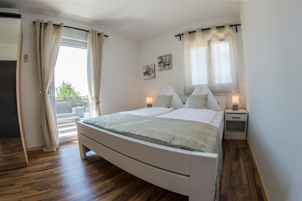 Apartments Mojeljeto 파자나 외부 사진