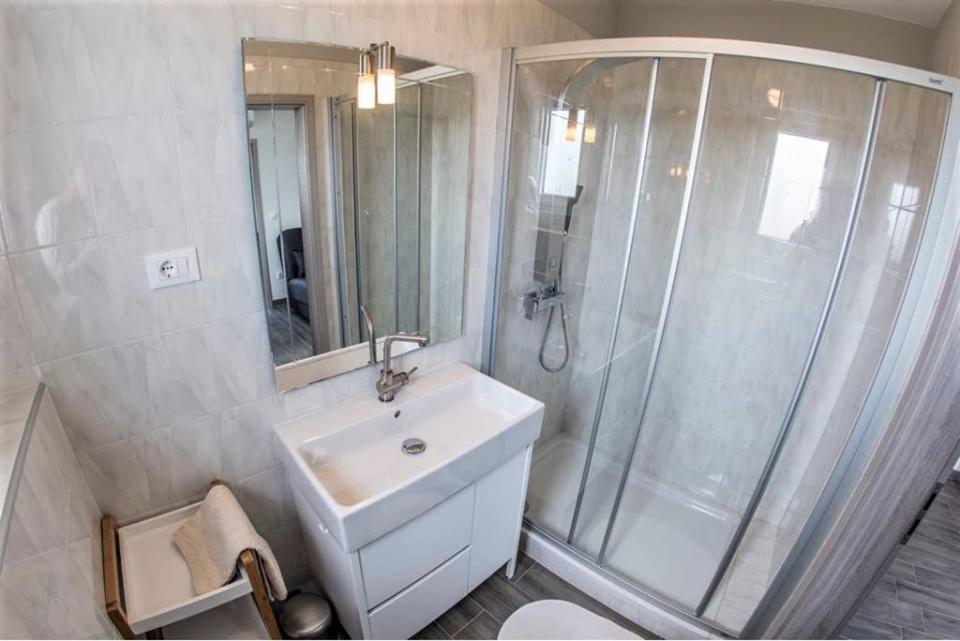 Apartments Mojeljeto 파자나 외부 사진