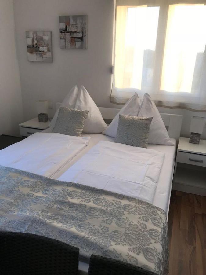 Apartments Mojeljeto 파자나 외부 사진