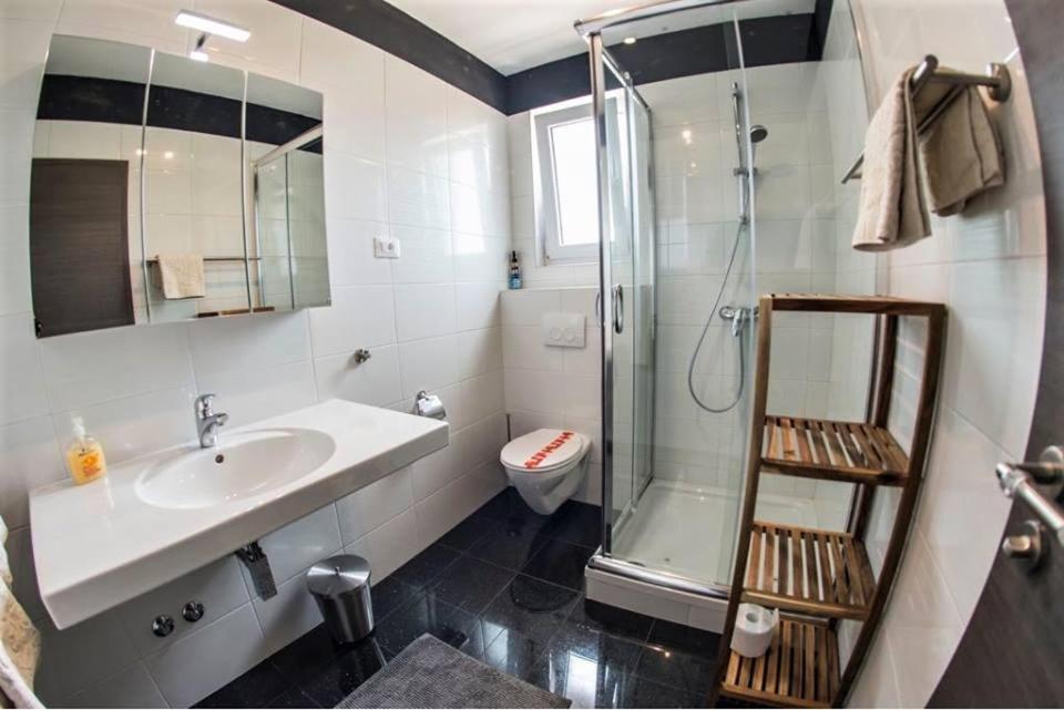 Apartments Mojeljeto 파자나 외부 사진